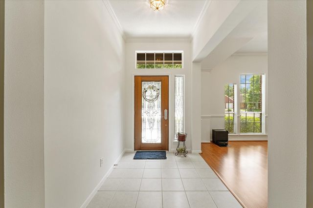 9539 Barretts Glen Court, Houston, TX 77065