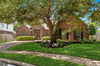 9539 Barretts Glen Court, Houston, TX 77065