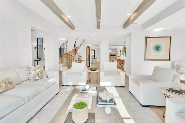 1807 Newport Hills Dr East, Newport Beach, CA 92660