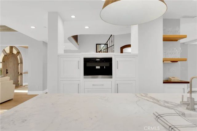 1807 Newport Hills Dr East, Newport Beach, CA 92660