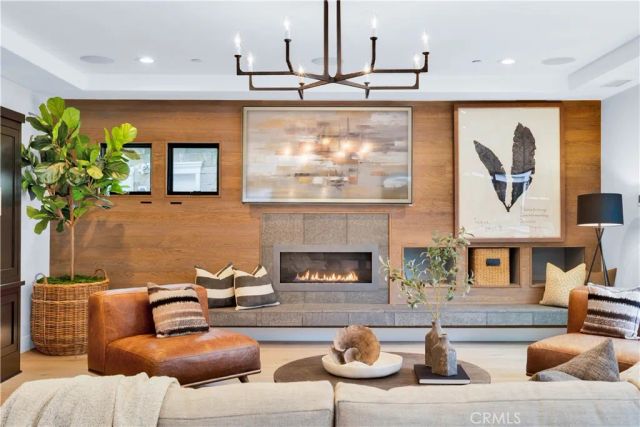 1807 Newport Hills Dr East, Newport Beach, CA 92660