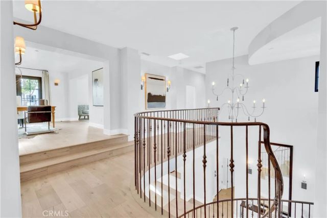 1807 Newport Hills Dr East, Newport Beach, CA 92660