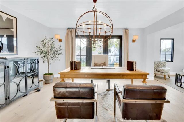 1807 Newport Hills Dr East, Newport Beach, CA 92660