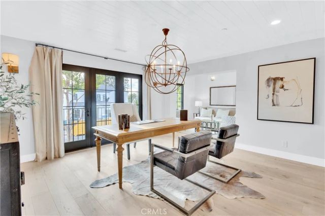 1807 Newport Hills Dr East, Newport Beach, CA 92660
