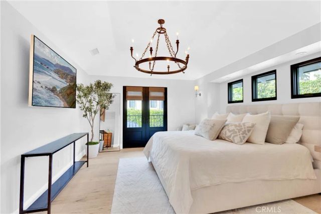 1807 Newport Hills Dr East, Newport Beach, CA 92660