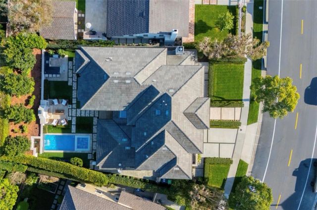1807 Newport Hills Dr East, Newport Beach, CA 92660