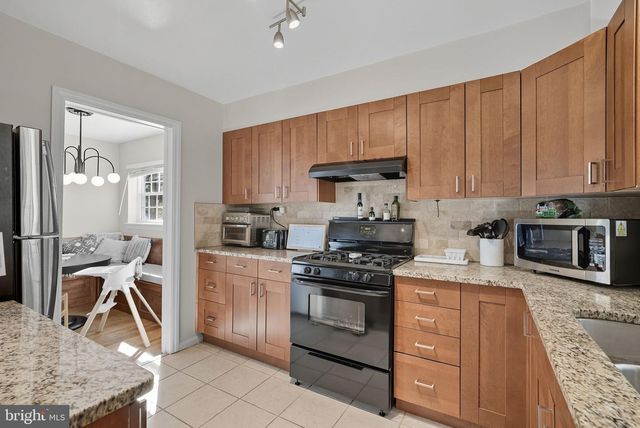 2632 N SYCAMORE ST, Arlington, VA 22207