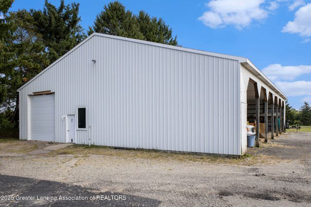 6355 Holt Road, Holt, MI 48842