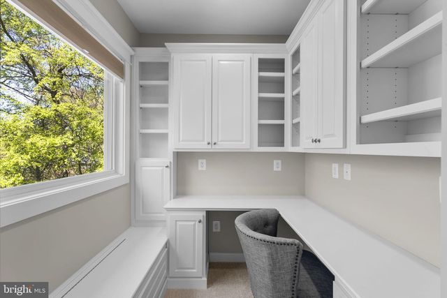 7602 VIRGINIA LN, Falls Church, VA 22043