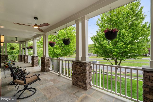 7602 VIRGINIA LN, Falls Church, VA 22043