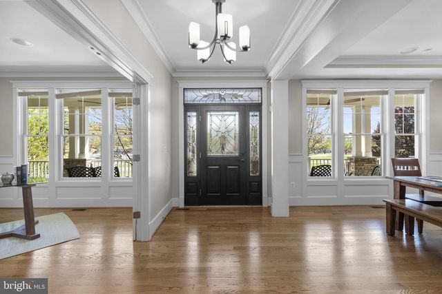7602 VIRGINIA LN, Falls Church, VA 22043