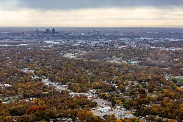 3712 Farrow Avenue, Kansas City, KS 66104