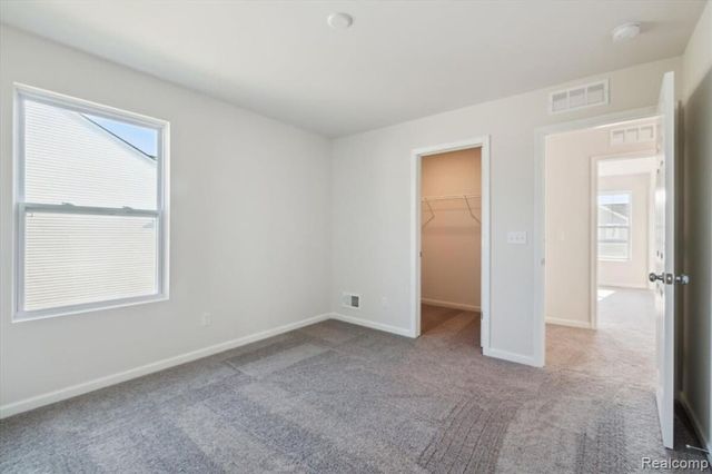 531 Cumberland Trail, Chelsea, MI 48118