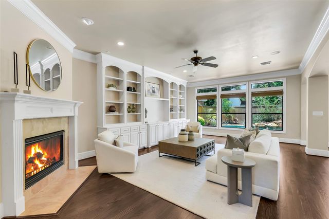 1113 Howard Lane, Bellaire, TX 77401