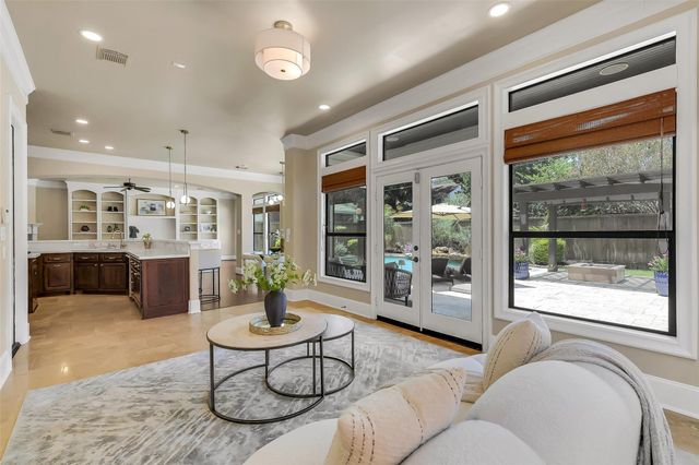 1113 Howard Lane, Bellaire, TX 77401