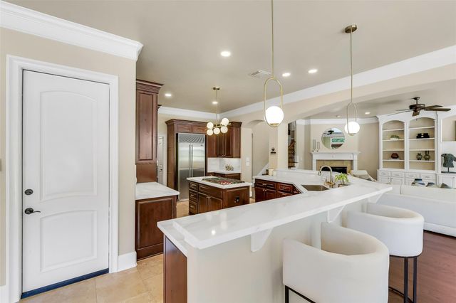 1113 Howard Lane, Bellaire, TX 77401