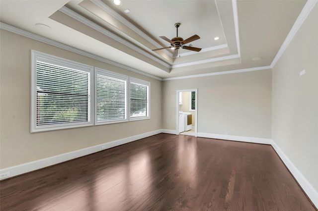 1113 Howard Lane, Bellaire, TX 77401