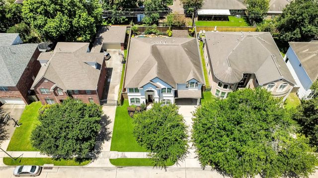 1113 Howard Lane, Bellaire, TX 77401