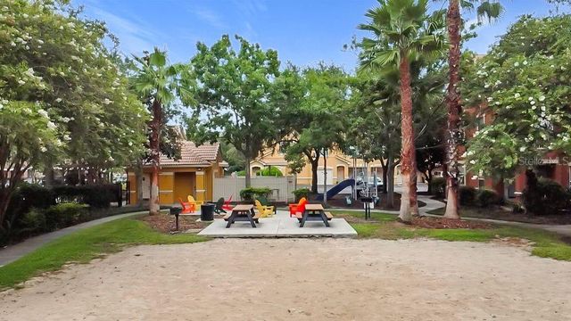 8843 VILLA VIEW CIRCLE 207, Orlando, FL 32821