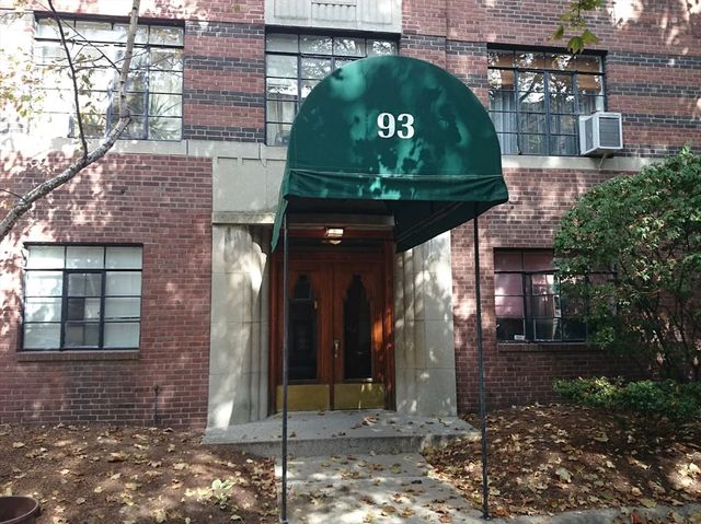 93 Strathmore Road 10, Boston, MA 02135
