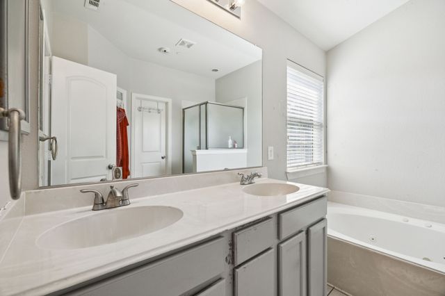 2564 Chambers Drive, Lewisville, TX 75067