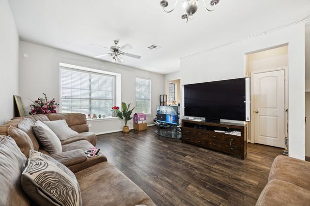 2564 Chambers Drive, Lewisville, TX 75067