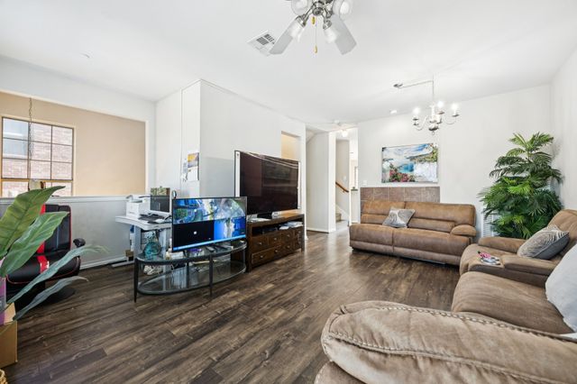 2564 Chambers Drive, Lewisville, TX 75067