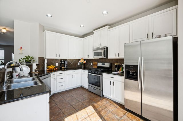 2564 Chambers Drive, Lewisville, TX 75067