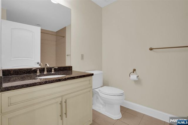 3307 The Plaza 3307, Tenafly, NJ 07670
