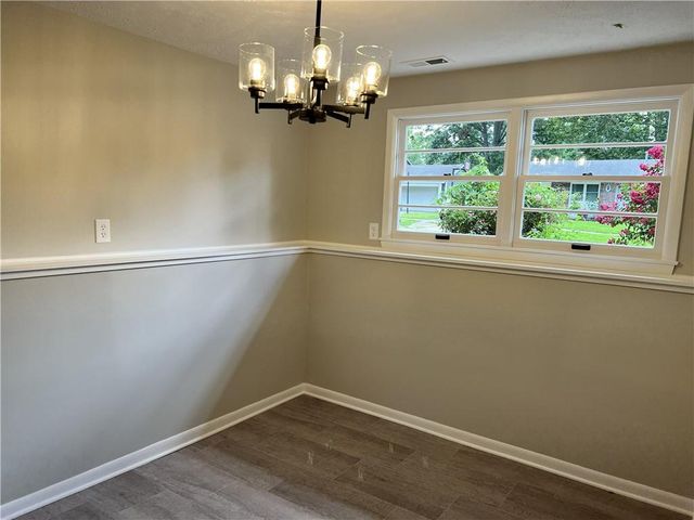 1518 Davis Road, Lawrence, KS 66046