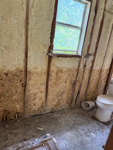 1231 Martinez Street, Coldspring, TX 77331