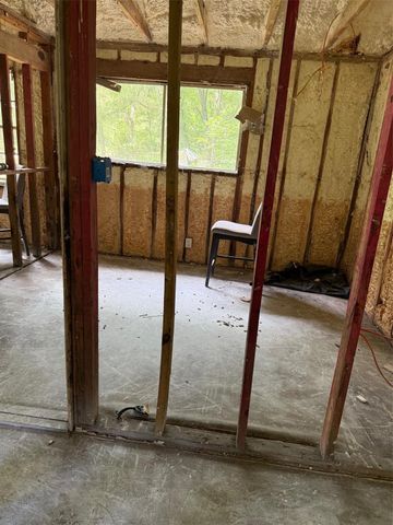 1231 Martinez Street, Coldspring, TX 77331