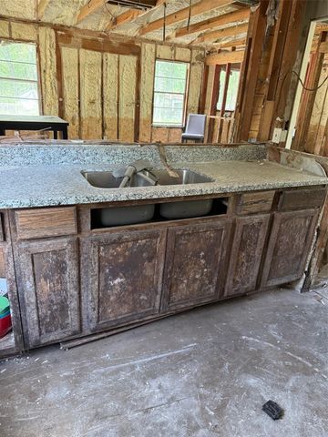 1231 Martinez Street, Coldspring, TX 77331