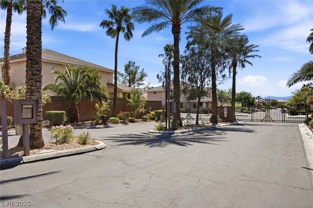 728 Lava Falls Drive, Las Vegas, NV 89110