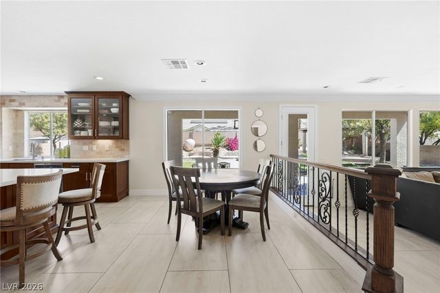 728 Lava Falls Drive, Las Vegas, NV 89110