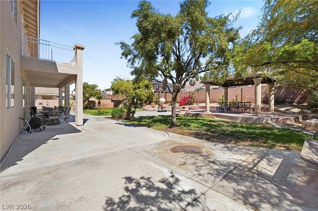 728 Lava Falls Drive, Las Vegas, NV 89110