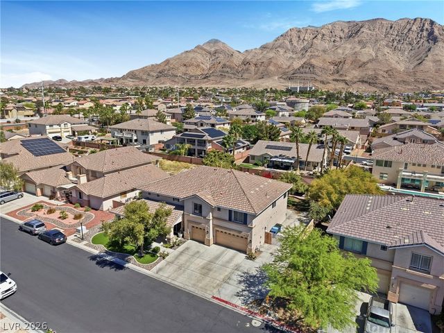 728 Lava Falls Drive, Las Vegas, NV 89110
