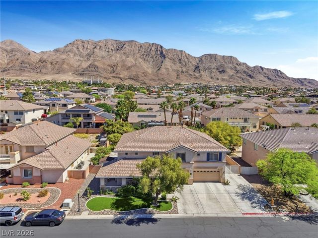 728 Lava Falls Drive, Las Vegas, NV 89110