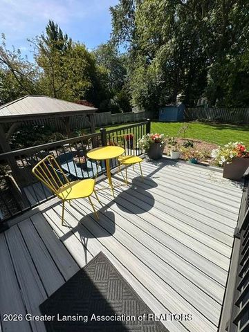 5939 Blythefield Drive, East Lansing, MI 48823