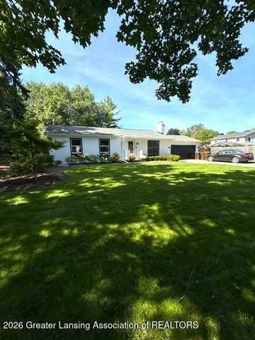 5939 Blythefield Drive, East Lansing, MI 48823