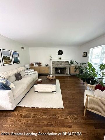 5939 Blythefield Drive, East Lansing, MI 48823