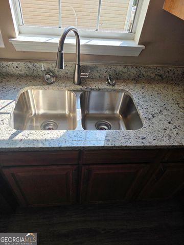 2481 Brianna Drive, Hampton, GA 30228