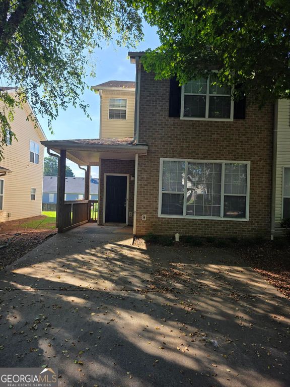 2481 Brianna Drive, Hampton, GA 30228