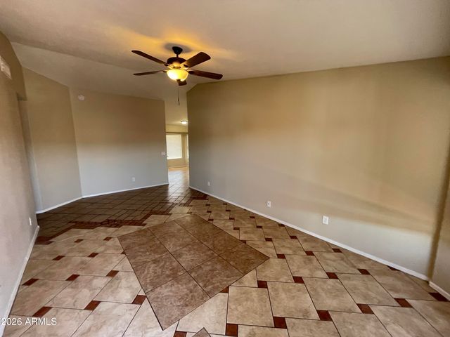 6333 W COCOPAH Street, Phoenix, AZ 85043