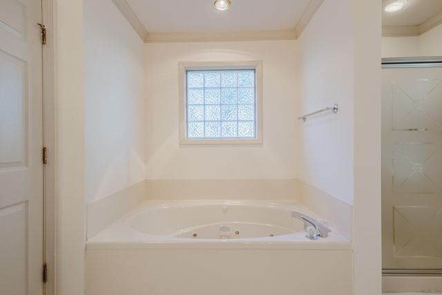 1101 Carters Close, Lexington, KY 40514