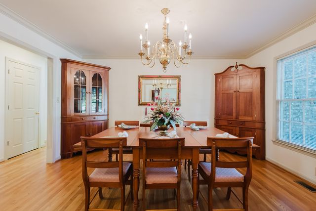 1101 Carters Close, Lexington, KY 40514