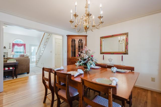 1101 Carters Close, Lexington, KY 40514