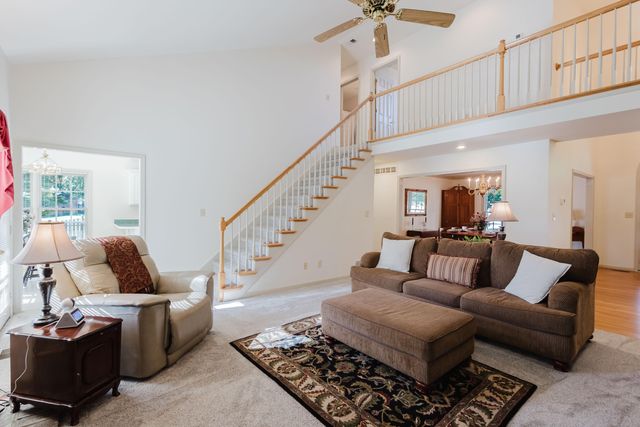 1101 Carters Close, Lexington, KY 40514
