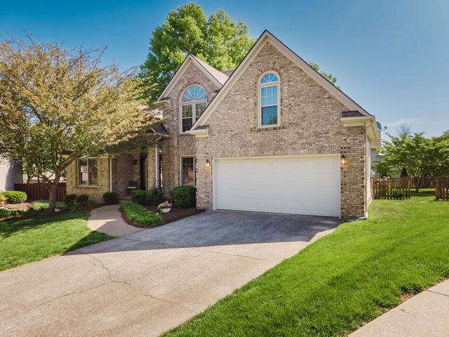 1101 Carters Close, Lexington, KY 40514
