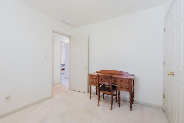 1101 Carters Close, Lexington, KY 40514